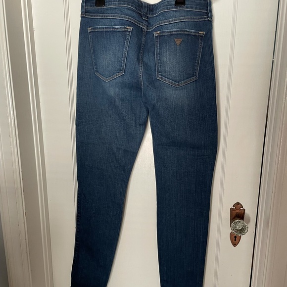 ❤️Host Pick ❤️ Guess 1981 Blue Denim Brittney Skinny Jeans - Picture 4 of 12